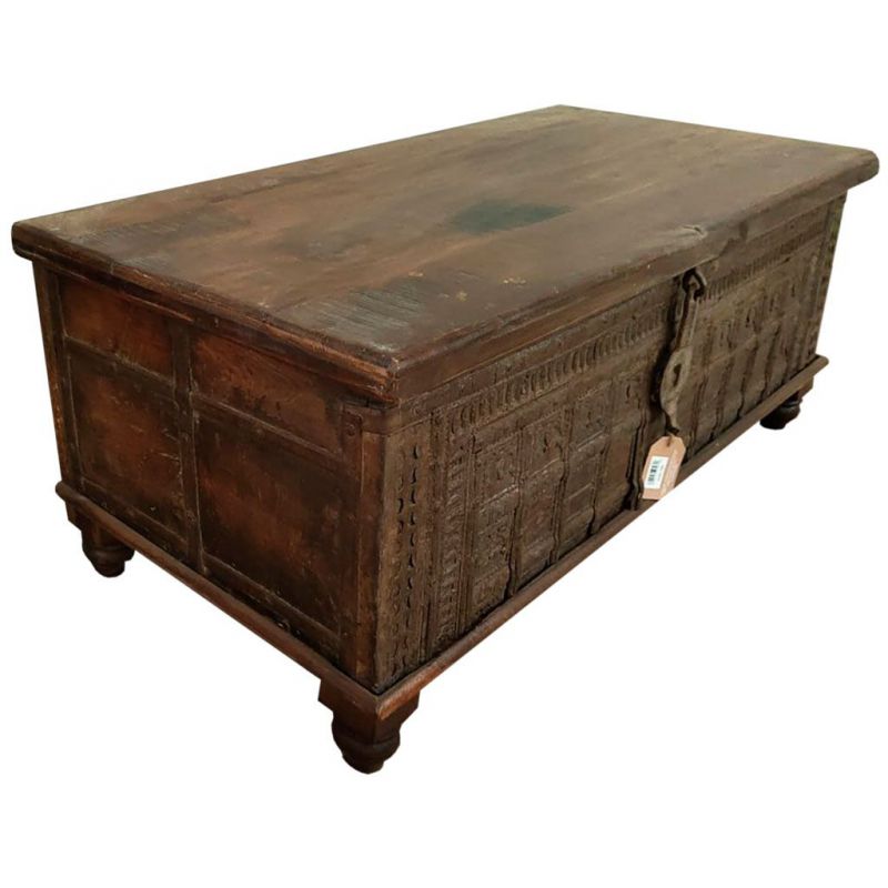 Baúl de madera y metal marrón 120x50x44